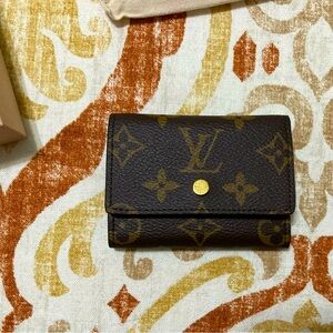 LOUIS VUITTON Micro Wallet